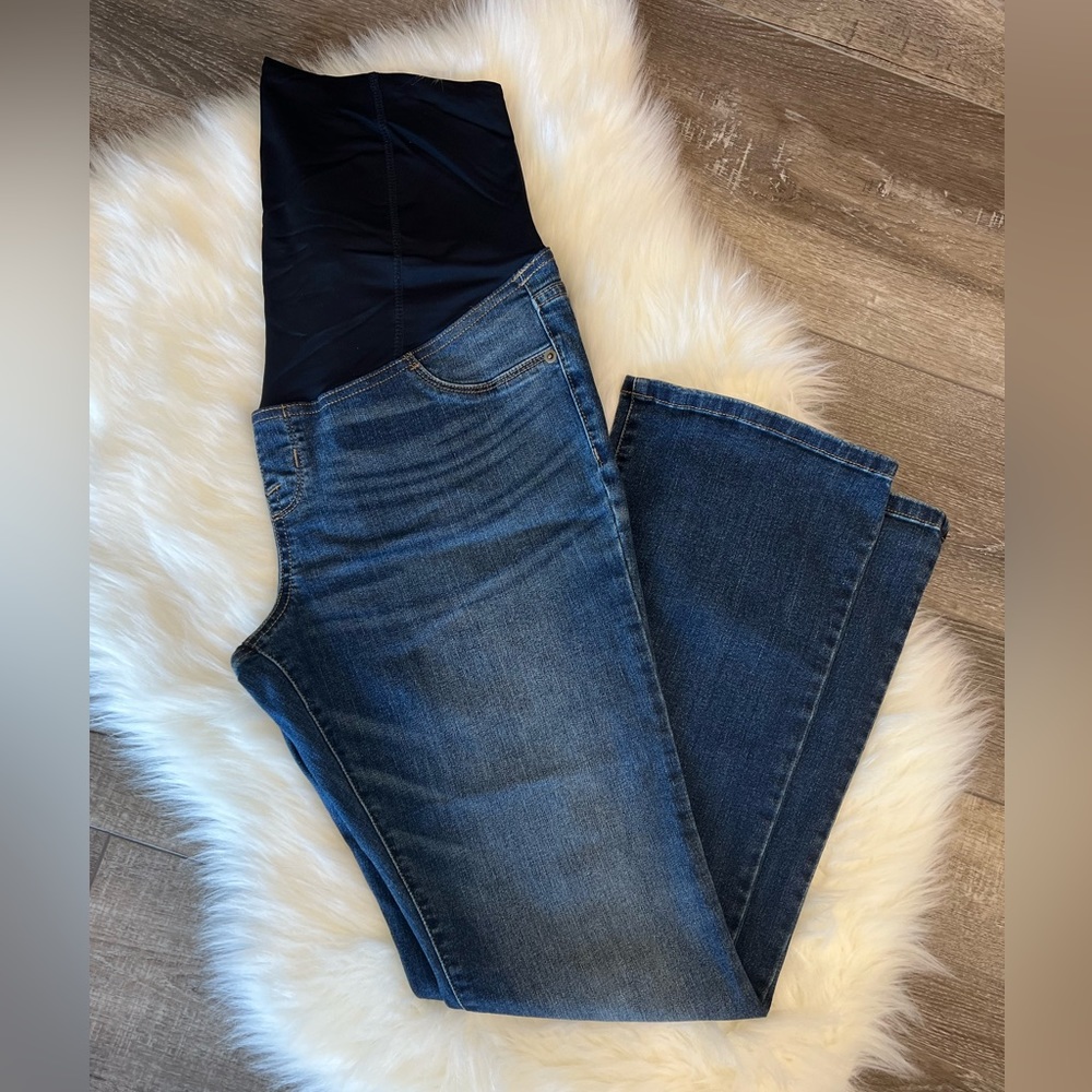 Women’s maternity skinny bootcut jeans